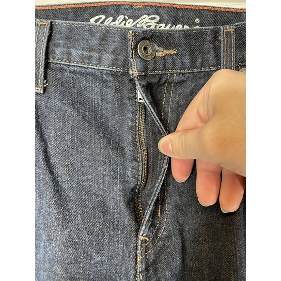 Eddie Bauer Jeans Mens 36x32 Blue Straight Fit Dark Wash Denim Cotton Classic - Picture 2 of 13